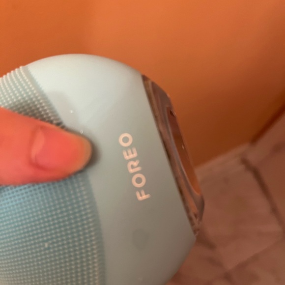 FOREO Luna Mini 3! - Picture 6 of 7